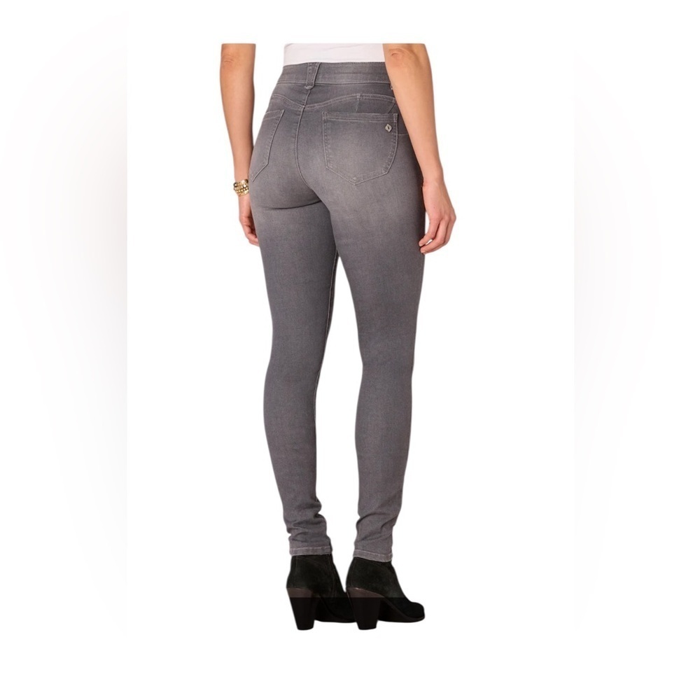 Democracy Women's Grey Skinny Jeans - Picture 3 of 11